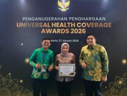 99,01 Persen Warga Bintan Ter-cover BPJS Kesehatan, Bupati Roby Terima UHC Awards Untuk Kedua Kali